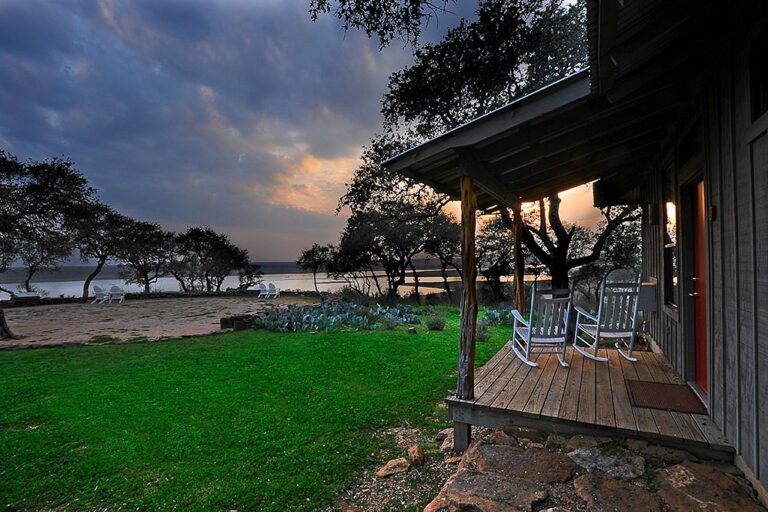 Canyon of the Eagles Nature Park and Resort