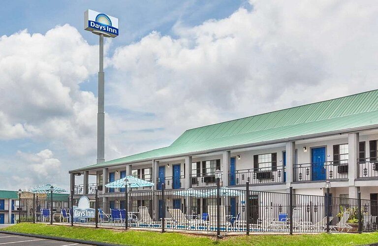 Days Inn by Wyndham Natchitoches