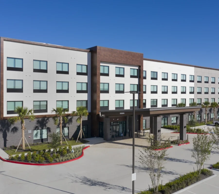 Holiday Inn Express & Suites Spring – Woodlands Area