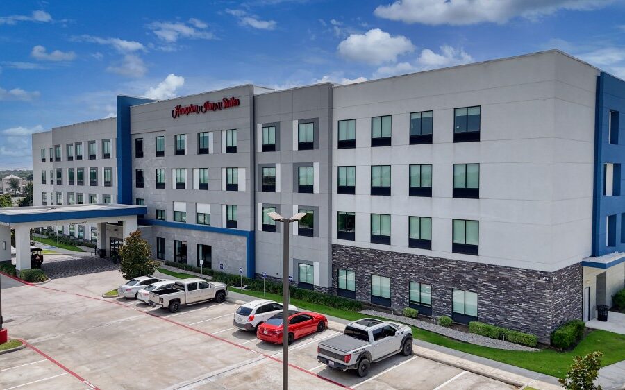 Hampton Inn & Suites by Hilton Houston East Beltway 8